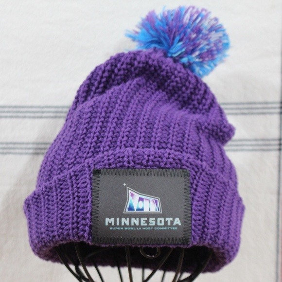 Love Your Melon Accessories - Love Your Melon MN Super Bowl Host Committee